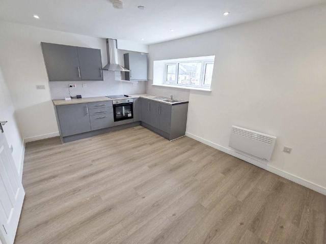 Flat for rent in St Martins, Caerphilly