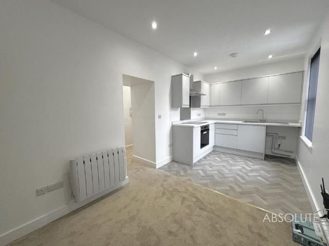 Apartment for rent in Upton, Babbacombe