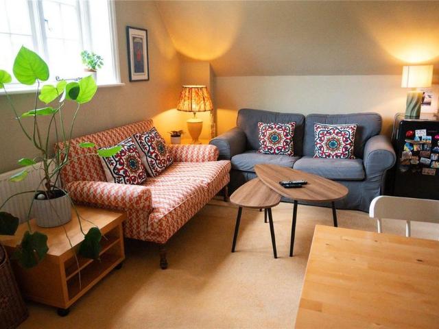 Apartment for rent in Hurtmore, Westborough