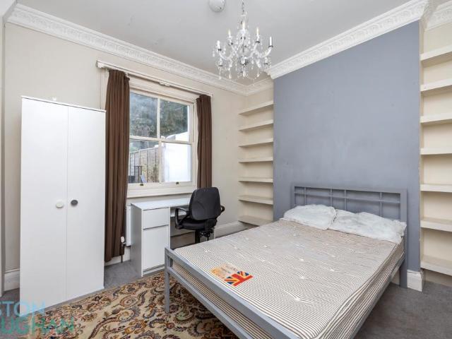 Flat for rent in Brunswick, Brighton & Hove