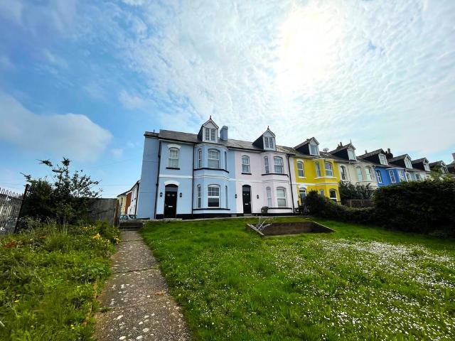 Flat for rent in Withycombe, Budlake