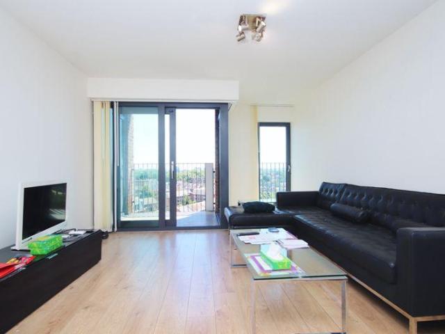 Flat for rent in Stratford Marsh, Greater London