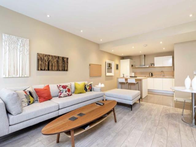 Flat for rent in Pimlico, Greater London