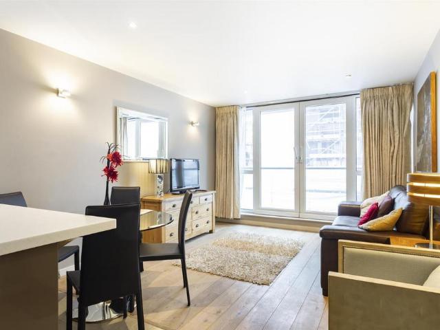 Flat for rent in Victoria, Isle Of Man