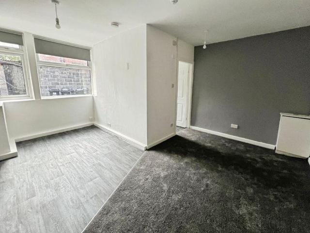 Apartment for rent in Halliwell, Bolton