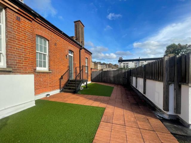 Flat for rent in Beckenham, Isle Of Man