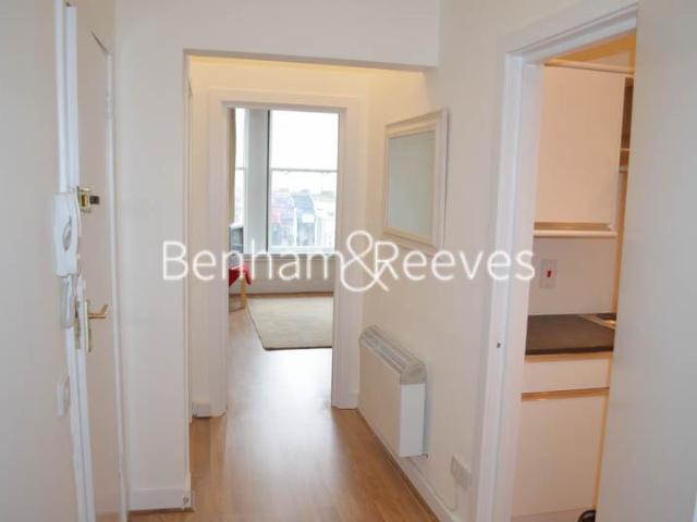 Flat for rent in Earl's Court, Greater London