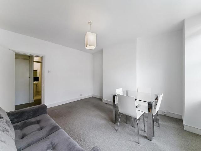 Apartment for rent in Greater London
