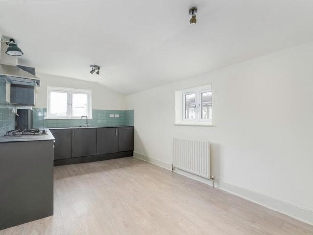 Apartment for rent in Clapton, Lower Clapton