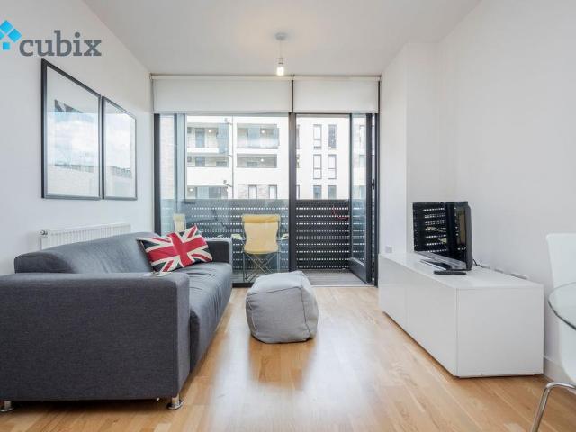 Flat for rent in Elephant and Castle, Greater London