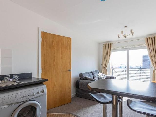Apartment for rent in Castle Quarter, Falcon Lodge