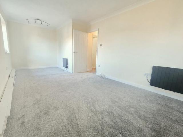 Apartment for rent in Northgate, Crawley