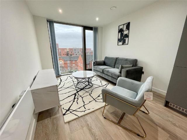 Flat for rent in City Centre, Georgia