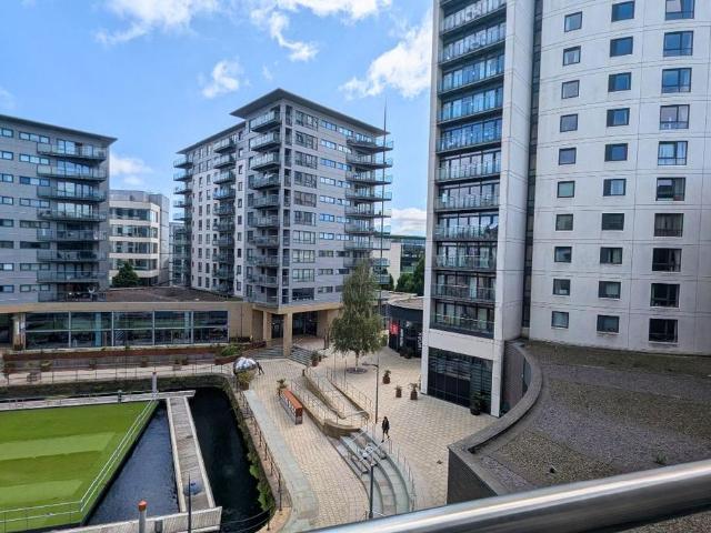 Flat for rent in Richmond Hill, West Yorkshire