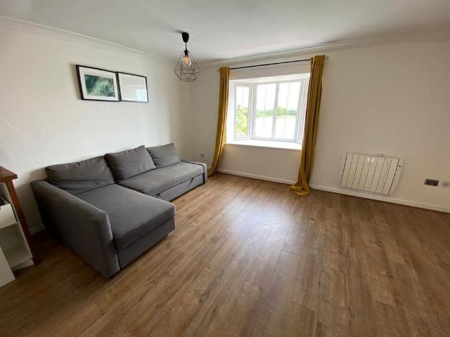 Apartment for rent in Cardiff International Sports Village, Falcon Lodge