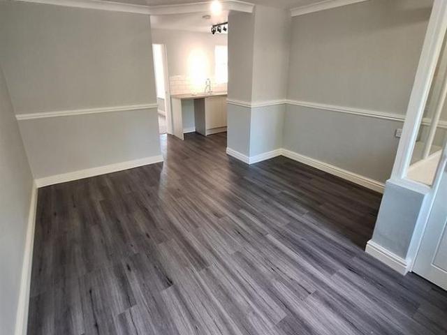 Apartment for rent in Hurst, Greenheys