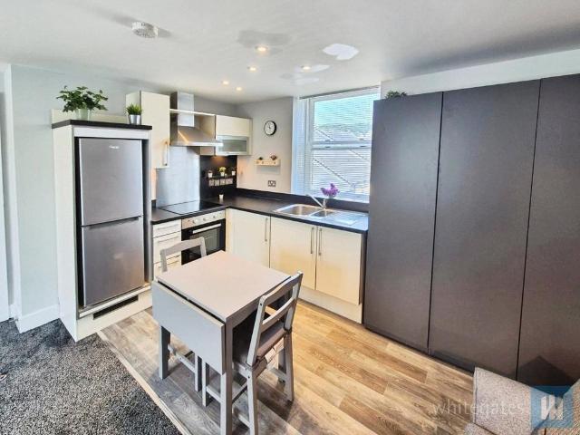 Flat for rent in Dewsbury, West Yorkshire