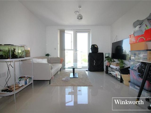 Apartment for rent in Elstree and Borehamwood, Borehamwood