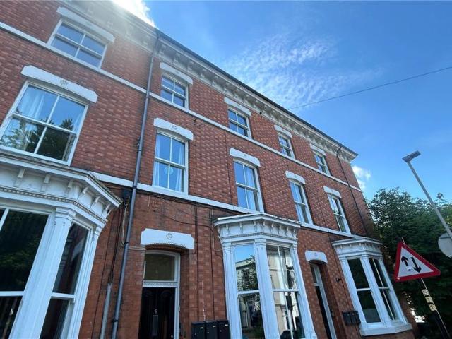 Flat for rent in Highfields, Old Wharf