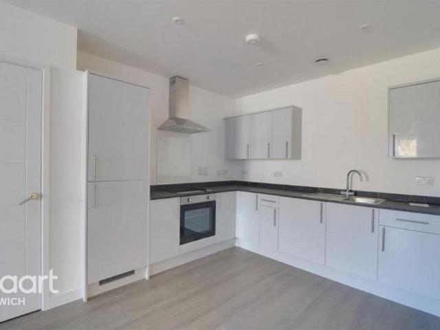 Apartment for rent in Key Street, Suffolk