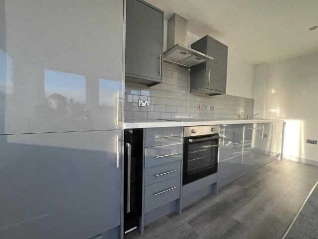 Apartment for rent in Moor Side, Yeadon