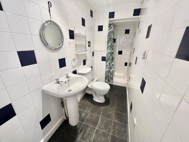 Apartment for rent in Rutherglen, Scotland