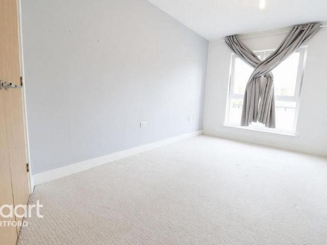 Apartment for rent in Swanscombe and Greenhithe, Monks Orchard
