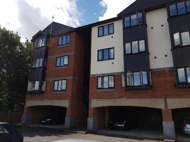 Flat for rent in Evershot, Oxfordshire