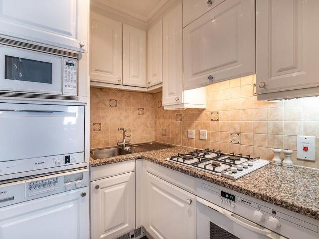 Apartment for rent in Westminster, Victoria