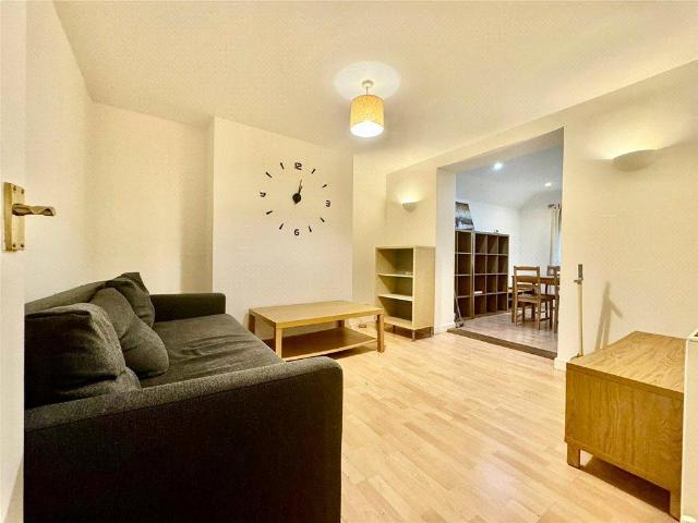 Flat for rent in Shepherd's Bush, Isle Of Man