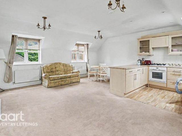 Apartment for rent in Green Close, Warwickshire