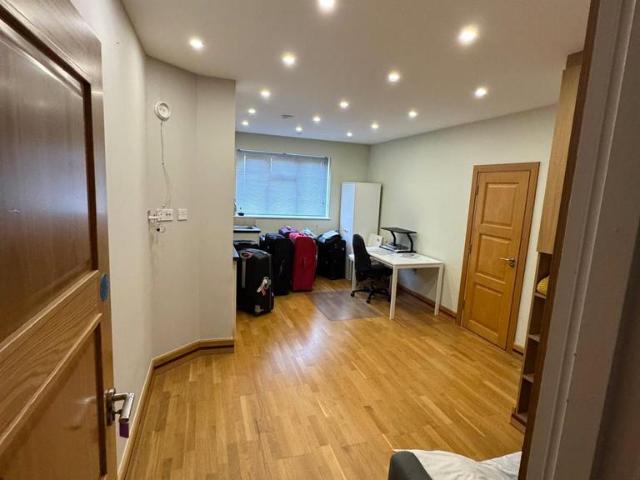 Flat for rent in Lane, Isle Of Man