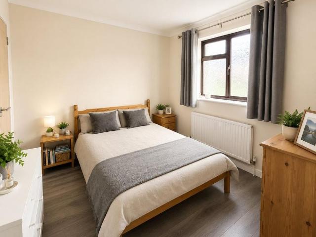 Apartment for rent in Birch Green, Lower Halliford