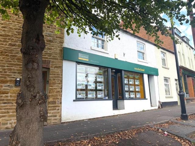 Flat for rent in Earls Barton