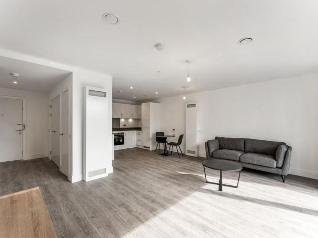 Apartment for rent in London Borough of Newham, Greater London
