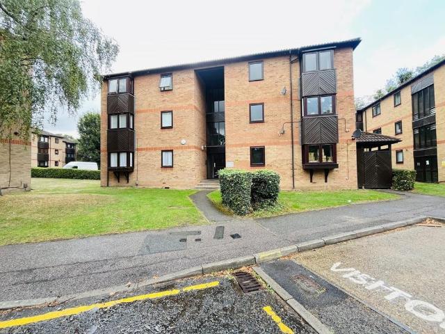 Apartment for rent in London Borough of Havering, Greater London