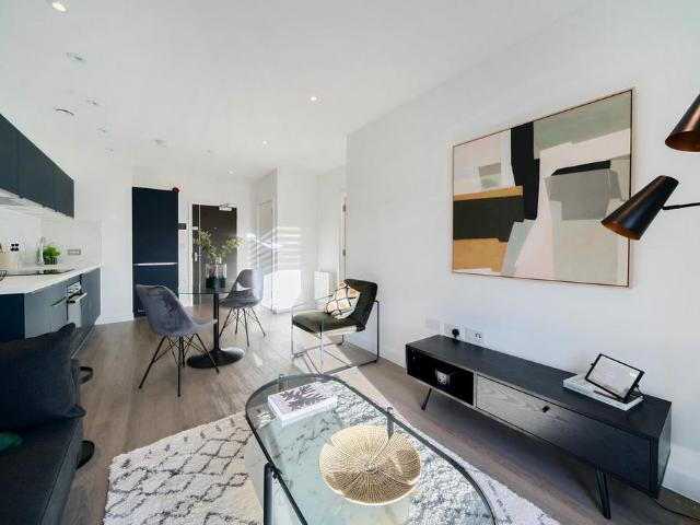 Flat for rent in Beckenham, Isle Of Man