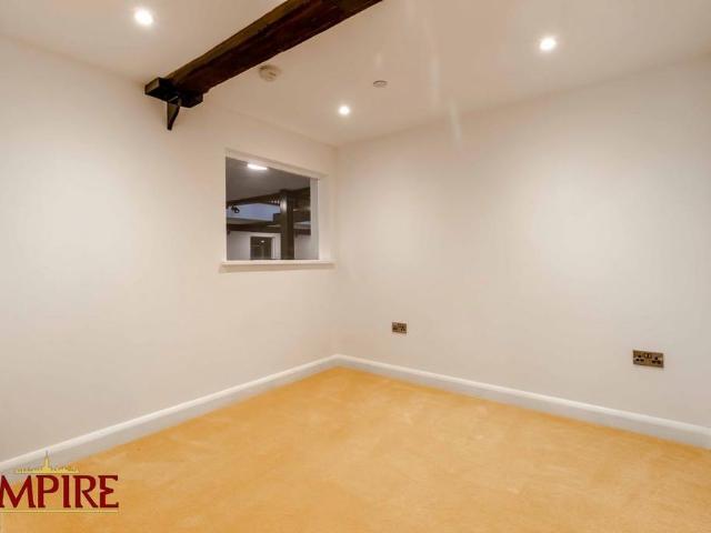 Apartment for rent in Beamhurst, Staffordshire