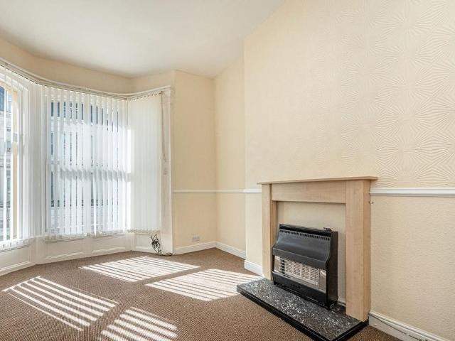 Apartment for rent in South Cliff, Kepwick