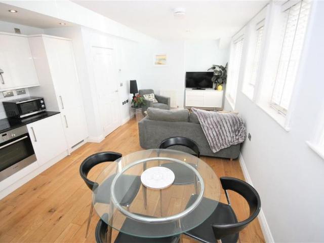 Apartment for rent in Queen's Park, Brighton & Hove