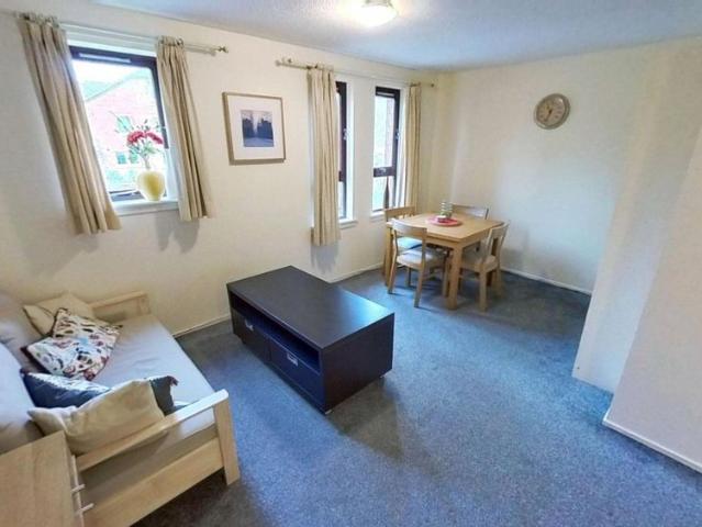 Apartment for rent in North Woodside, Scotland