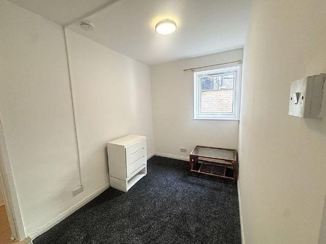 Apartment for rent in Pendlebury, Salford