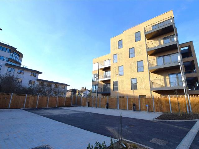 Apartment for rent in Chadwell Heath, Greater London