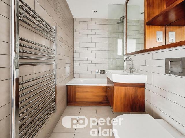Apartment for rent in City Centre, Falcon Lodge