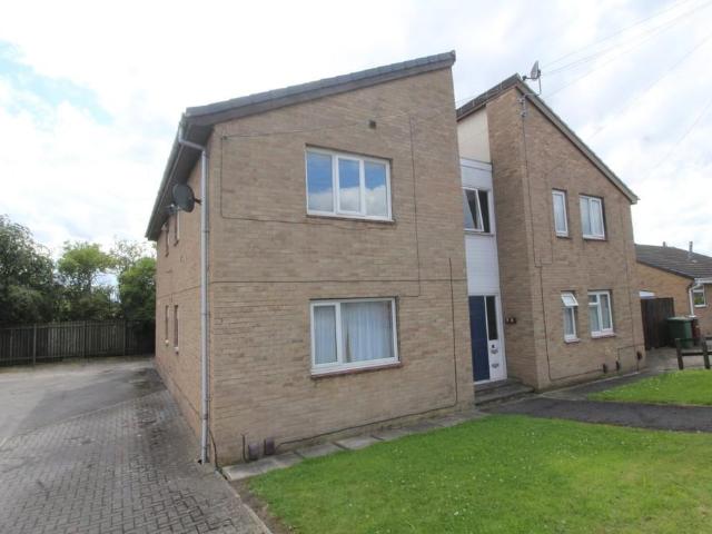 Flat for rent in Wrenthorpe, West Yorkshire