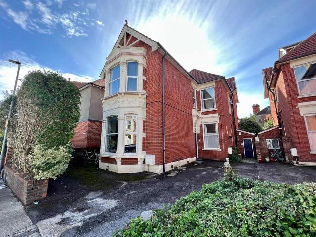 Flat for rent in Southsea, City Of Portsmouth