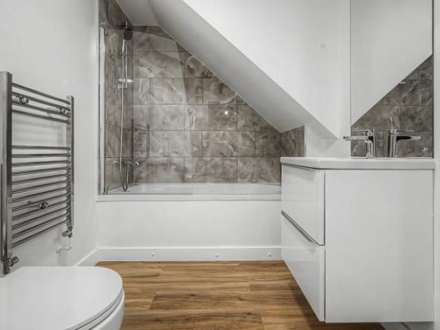 Apartment for rent in Gosford, Evershot