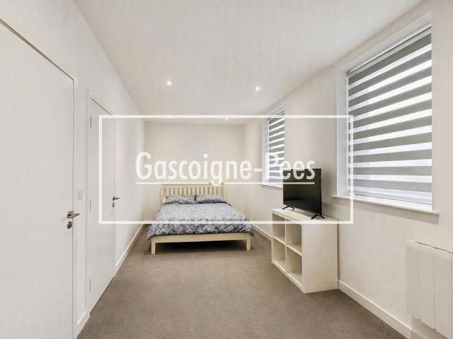 Apartment for rent in Winklebury, Priest Down