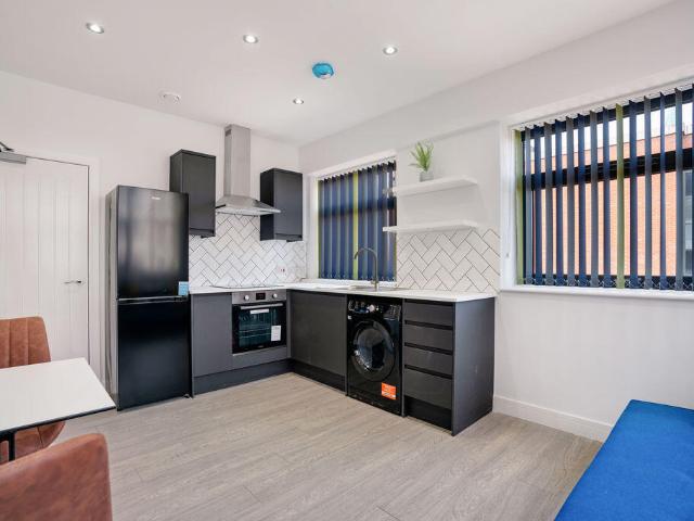 Flat for rent in St Matthew's, Old Wharf