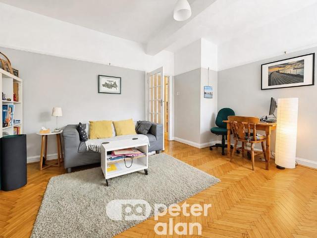 Apartment for rent in Castle Quarter, Falcon Lodge